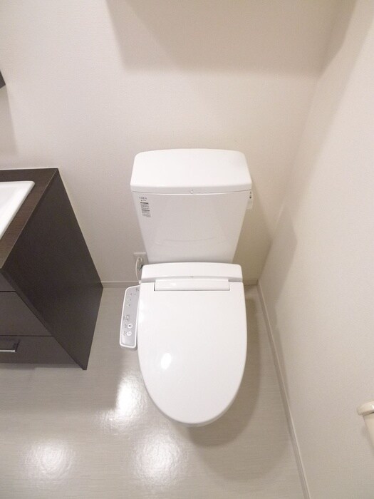 物件内観写真15　(トイレ)