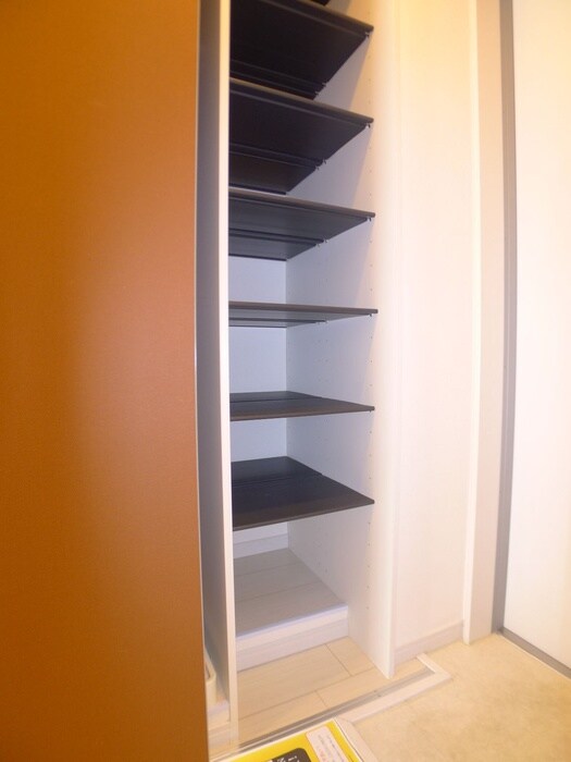 物件内観写真17　(靴箱)