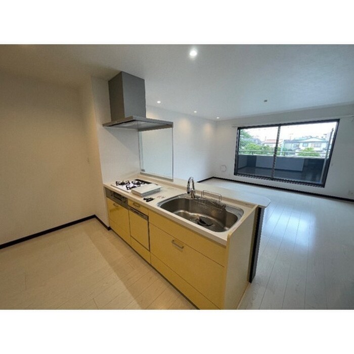 物件内観写真17　(室内からの展望)