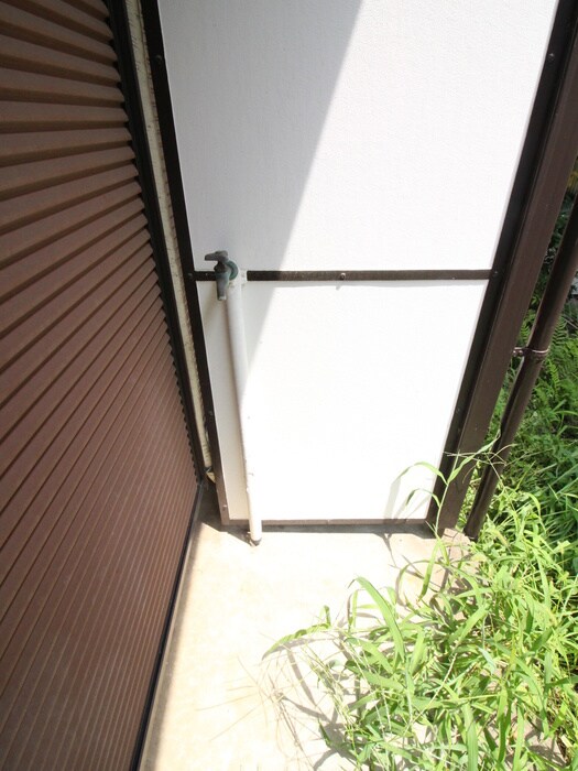 物件内観写真15　(洗濯機置場)