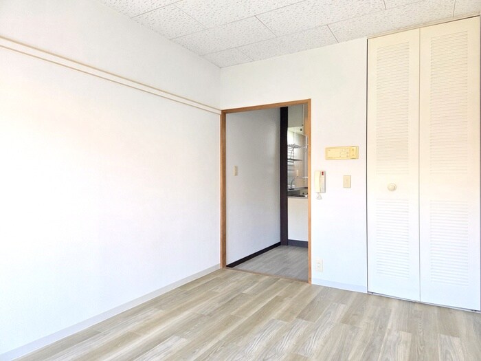 物件内観写真22　(居室)