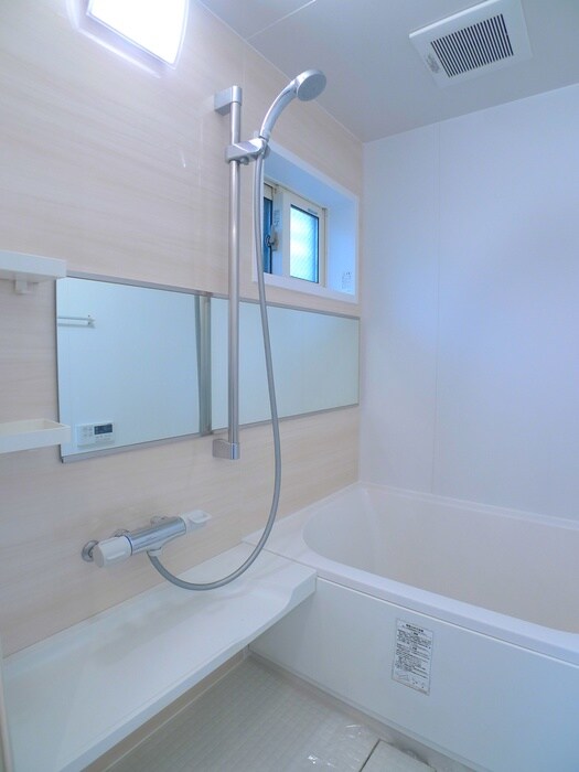 物件内観写真13　(バス／シャワールーム等)
