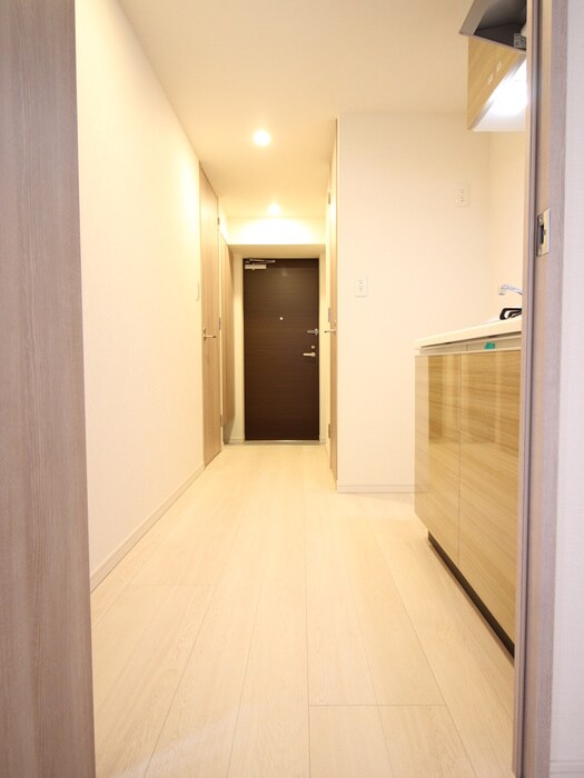 物件内観写真12　(廊下)