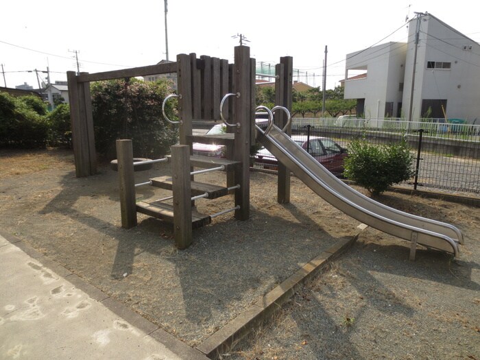 物件外観写真5　(周辺環境)