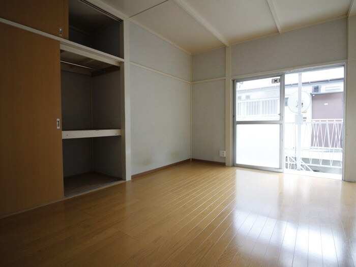 物件内観写真10　(居室)