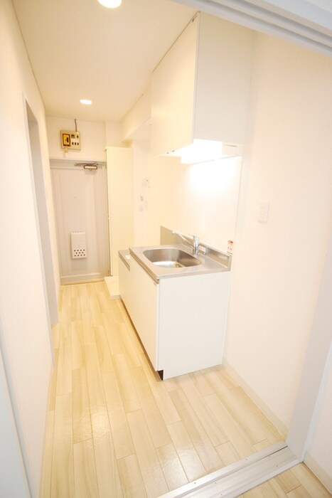 物件内観写真10　(廊下)