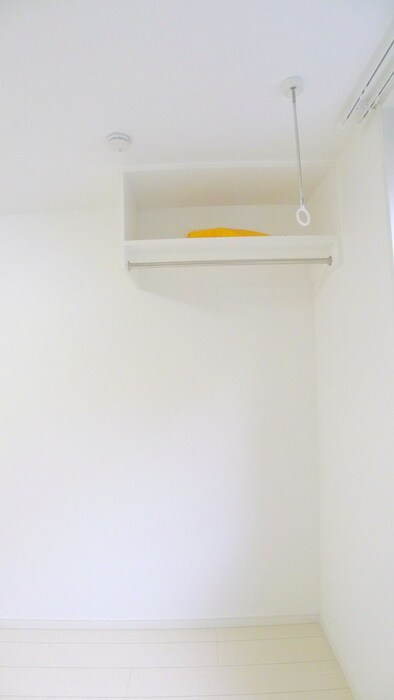 物件内観写真11　(収納)