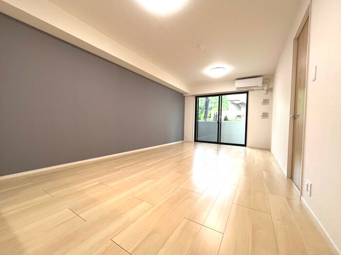 物件内観写真3　(居室)