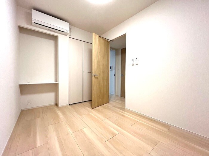 物件内観写真9　(居室)