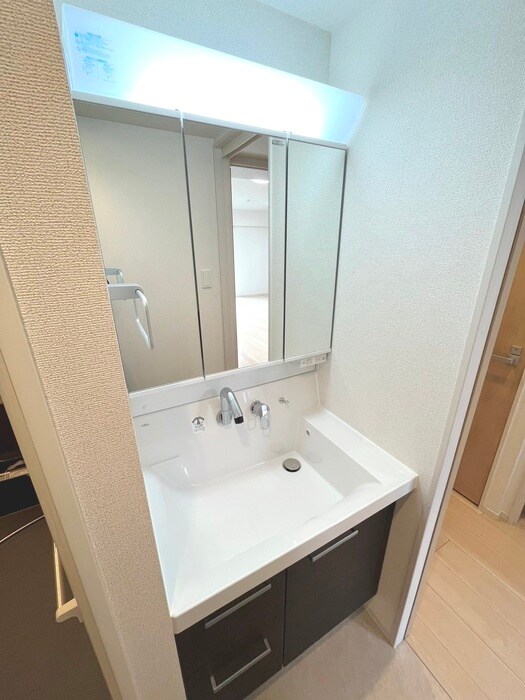 物件内観写真10　(洗面)