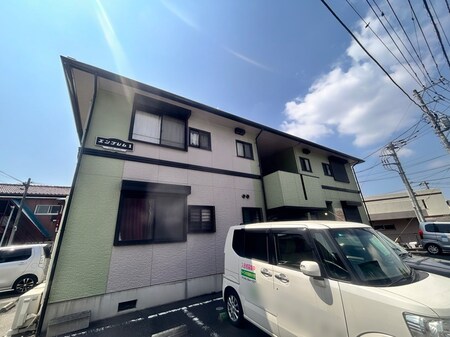 ｴﾝﾌﾞﾚﾑ　１外観写真
