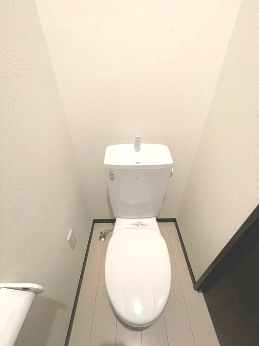 物件内観写真13　(トイレ)