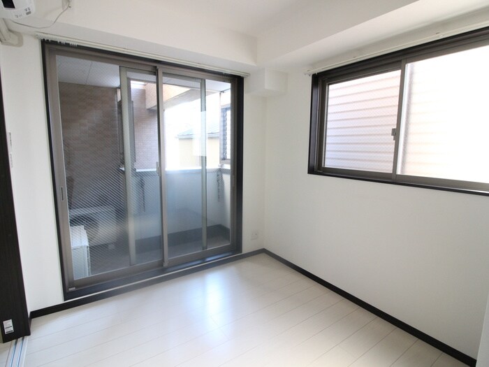 物件内観写真14　(居室)