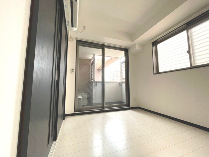 物件内観写真18　(居室)