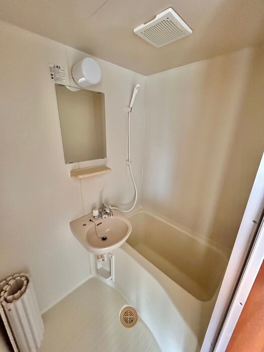 物件内観写真12　(バス／シャワールーム等)