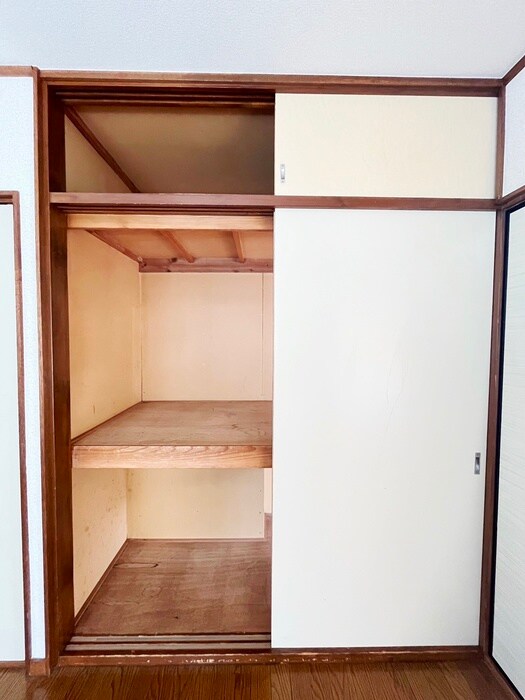 物件内観写真15　(収納)