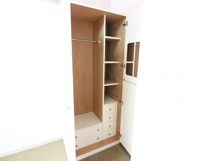 物件内観写真11　(収納)