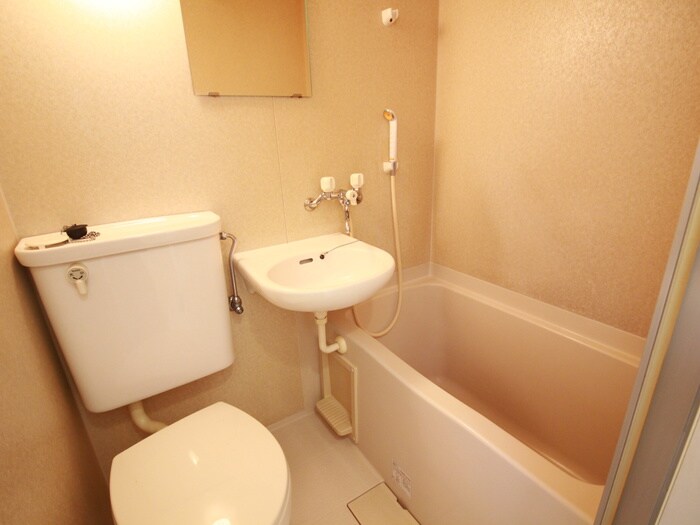 物件内観写真9　(バス／シャワールーム等)