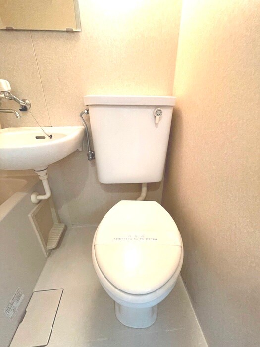 物件内観写真12　(トイレ)