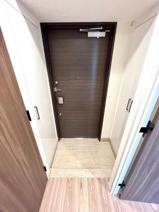 物件内観写真14　(廊下)