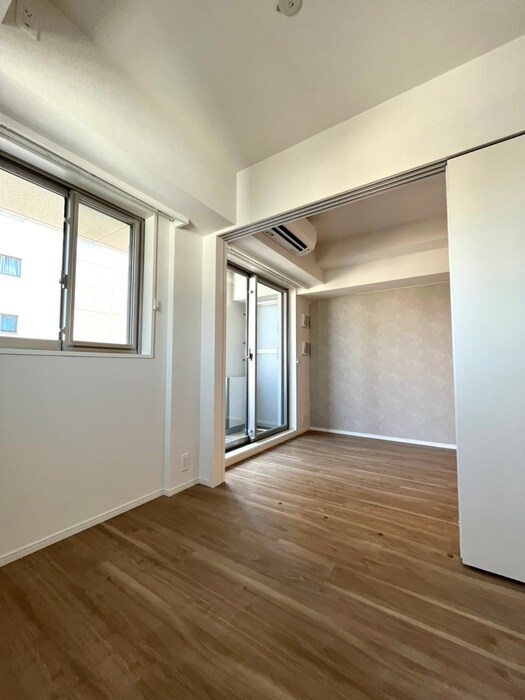 物件内観写真14　(居室)