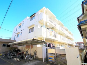 スタ－ハイムＡ外観写真