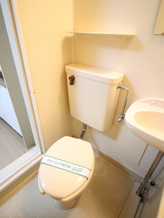 物件内観写真15　(トイレ)