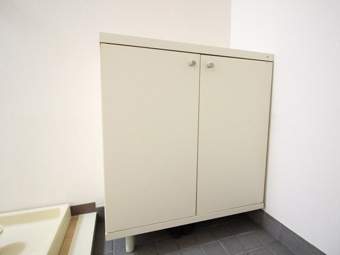 物件内観写真18　(靴箱)