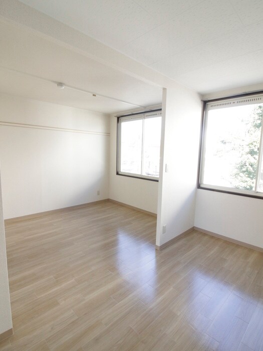 物件内観写真20　(居室)