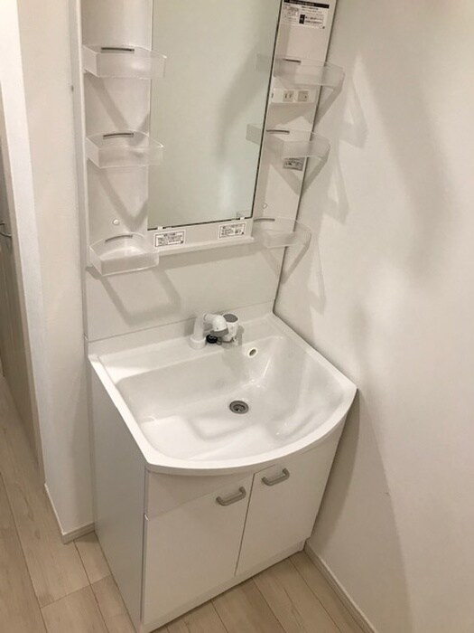 物件内観写真9　(洗面)