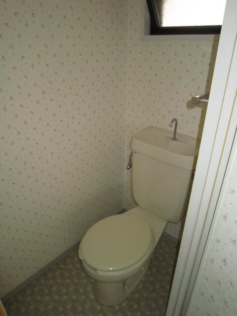 物件内観写真12　(トイレ)