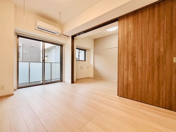 物件内観写真7　(居室)