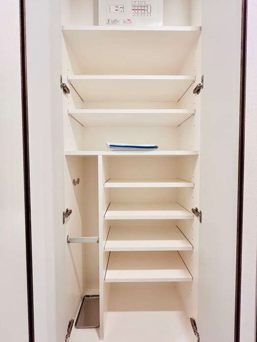 物件内観写真18　(靴箱)