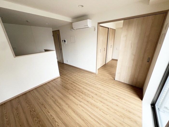 物件内観写真8　(居室)