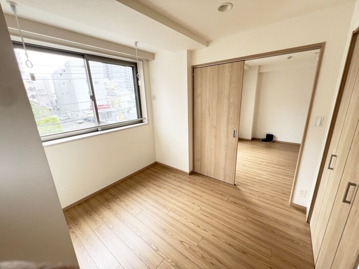 物件内観写真10　(居室)