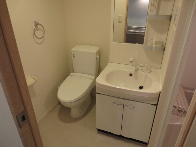 物件内観写真7　(洗面)