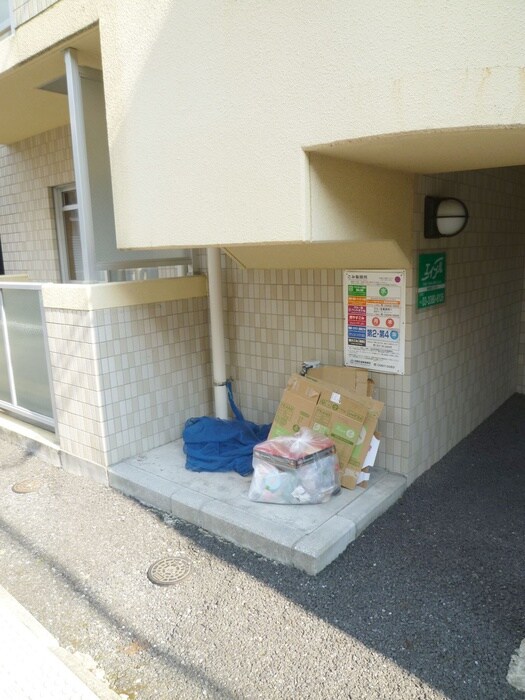 物件外観写真5　(建物設備)