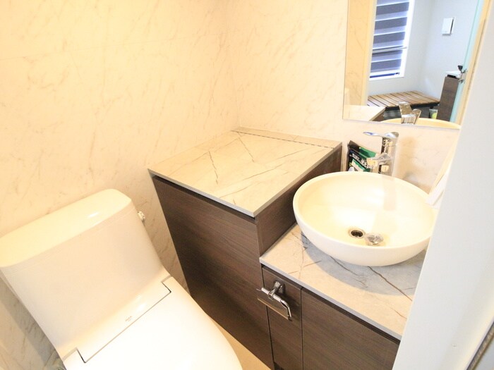 物件内観写真12　(洗面)