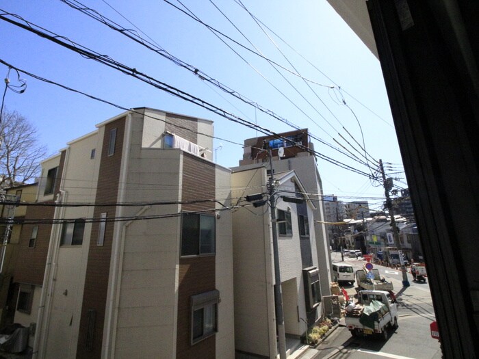 物件内観写真19　(室内からの展望)