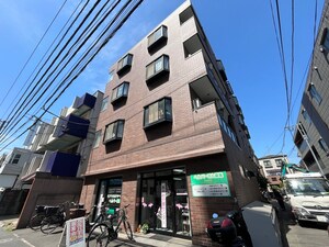 レジデンス幸外観写真