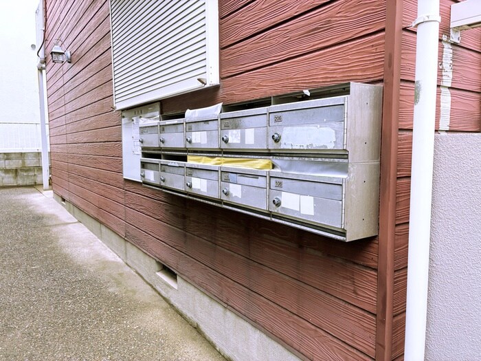 物件外観写真4　(建物設備)