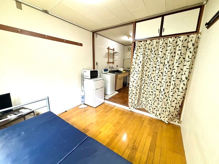 物件内観写真9　(居室)