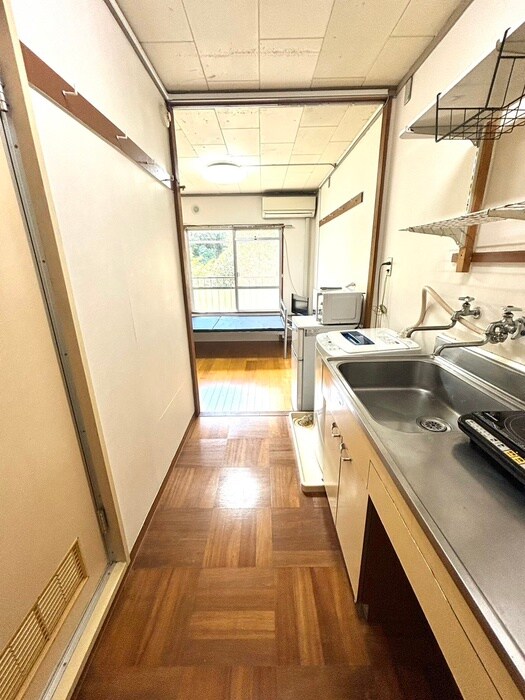 物件内観写真17　(廊下)