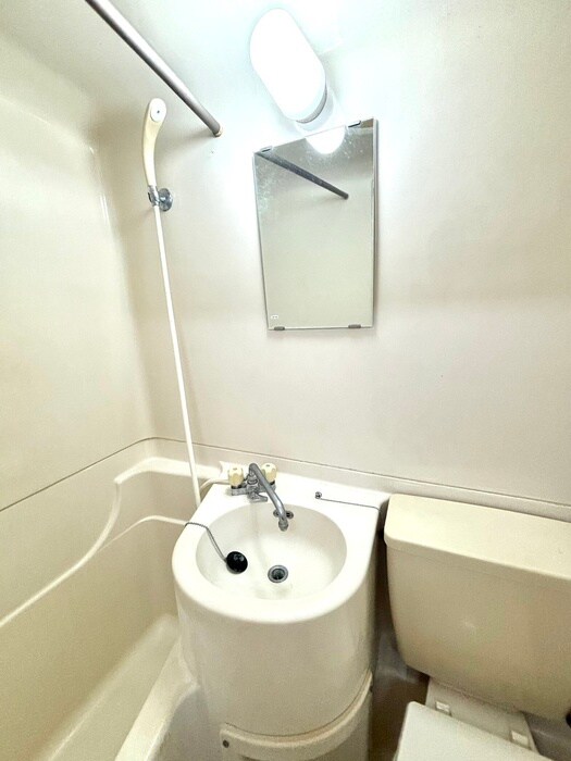 物件内観写真18　(洗面)