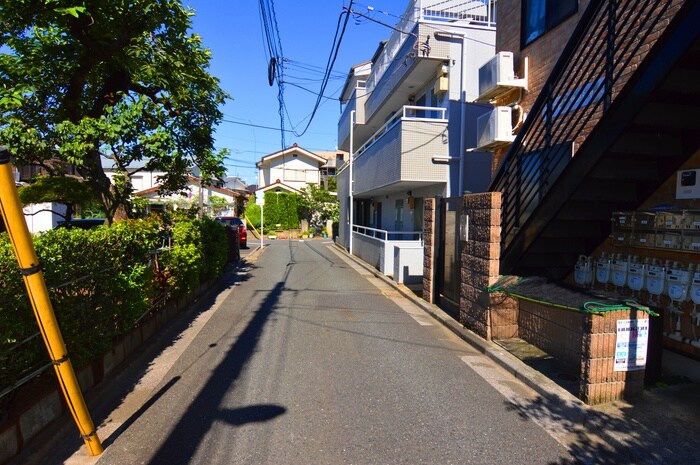 物件外観写真6　(周辺環境)