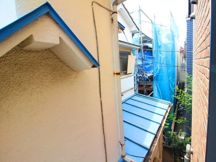 物件内観写真22　(室内からの展望)