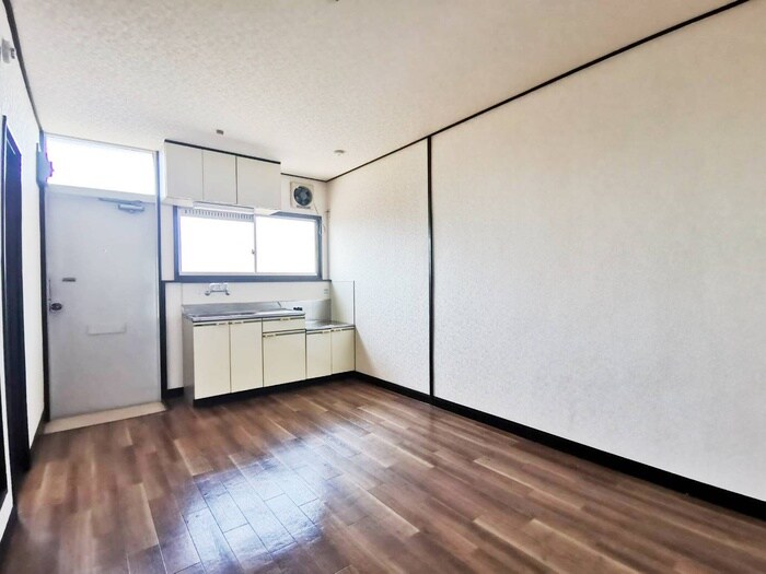 物件内観写真7　(居室)