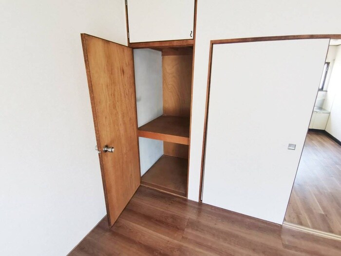 物件内観写真9　(収納)
