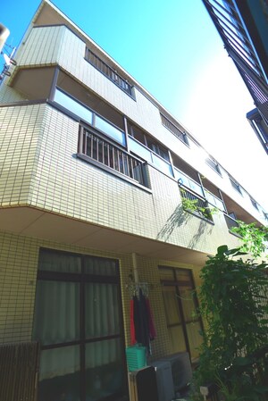 ラフィ－ネ金杉外観写真