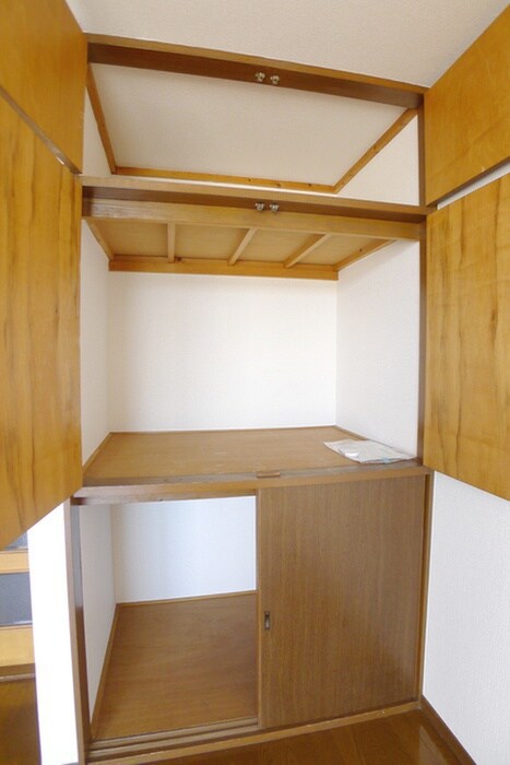 物件内観写真7　(収納)